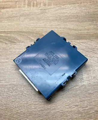 Toyota Prius (XW20) Power management control unit 8961847011 1238000100