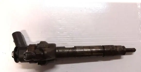 BMW 1 E82 E88 Fuel injector 0445110289