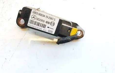 Mercedes-Benz CLK A208 C208 Airbag deployment crash/impact sensor 0018200726 002959