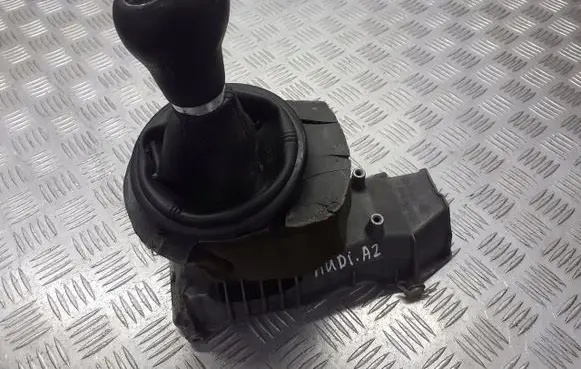 Audi A2 Gear selector/shifter in gearbox 8Z0711246A