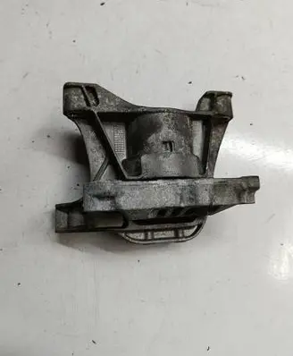 Peugeot 308 Engine mount bracket 4A103720