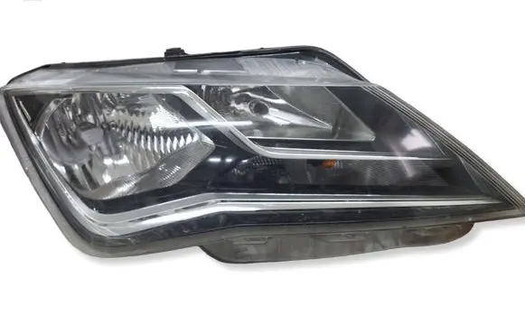 Seat Toledo IV (NH) Headlight/headlamp 
