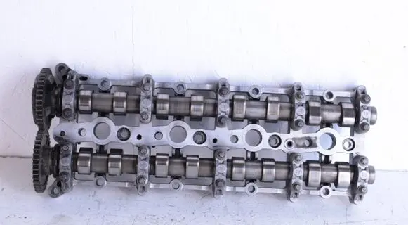 BMW 5 E60 E61 Camshaft 7797513 7797512 7797511