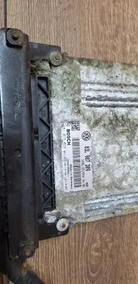 Volkswagen PASSAT B6 Engine control unit/module 03l907309
