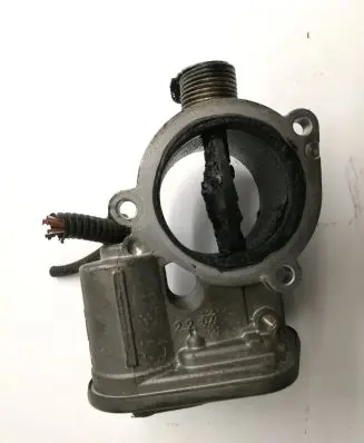 BMW 5 E60 E61 Throttle valve 780437301