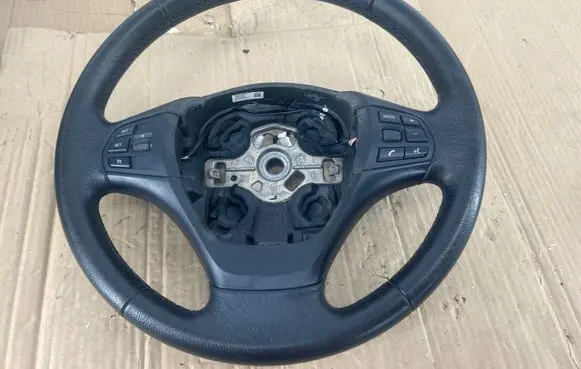 BMW 1 F20 F21 Steering wheel 62558181D 01122011 0112201