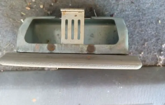 Mazda BT-50 Car ashtray