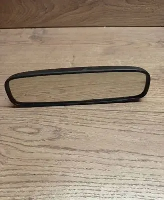 Mitsubishi ASX Rear view mirror (interior) E4012197