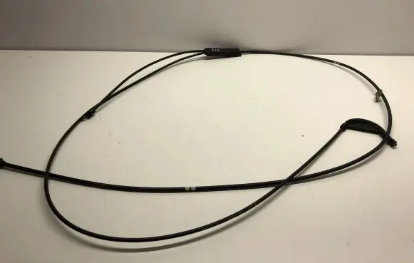 Mercedes-Benz GLE (W166 - C292) Engine bonnet/hood lock release cable A1668800359