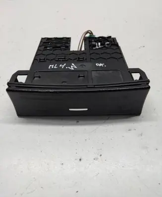 Mercedes-Benz ML W164 Car ashtray A1648100030 A1648100020 A1648100130
