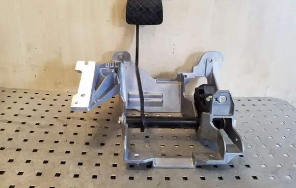 Audi A8 S8 D4 4H Brake pedal 4H2723117 4H2723140C