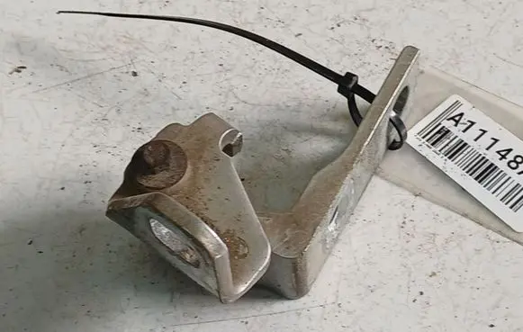 Ford S-MAX Rear door lower hinge A048576