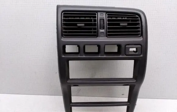 Nissan Almera Dashboard center trim panel 