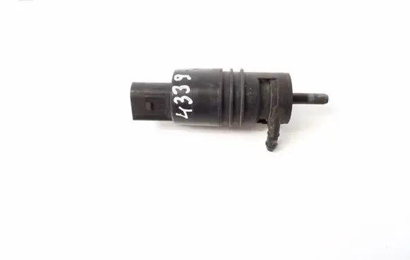 Mercedes-Benz S W221 Windscreen/windshield washer pump A2218690121
