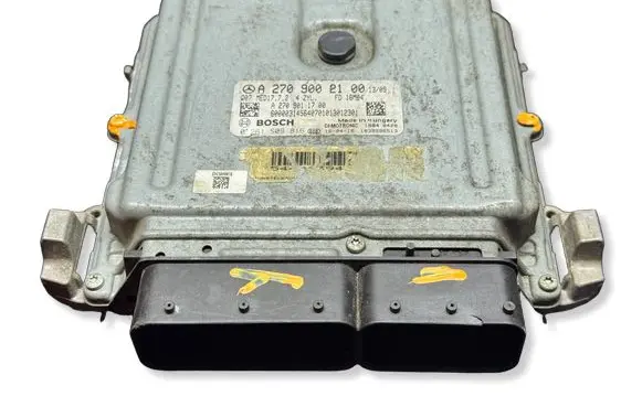 Mercedes-Benz A W176 Engine control unit/module A2709002100 0261S09816 A2709011700