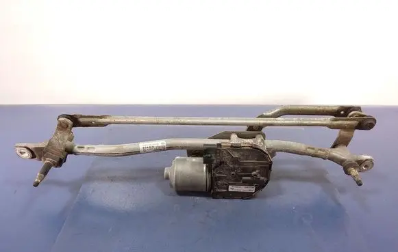 Audi A7 S7 4G Front wiper linkage and motor 4G1955023A