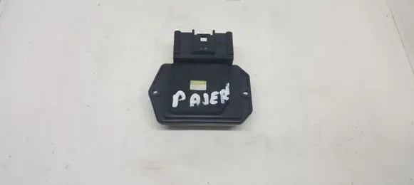 Mitsubishi Pajero Heater blower motor/fan resistor 4993002110
