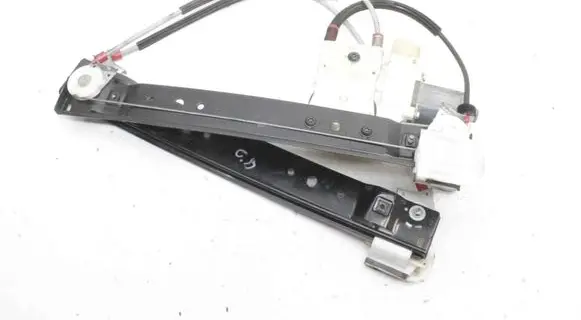 Ford S-MAX Rear window lifting mechanism without motor