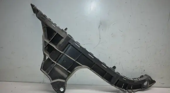 Volvo V70 Rear bumper mounting bracket 31265328