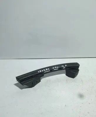 Volkswagen Touran I Front bumper mounting bracket 1T0807890