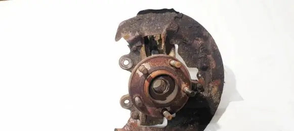 Volvo S40 Front wheel hub