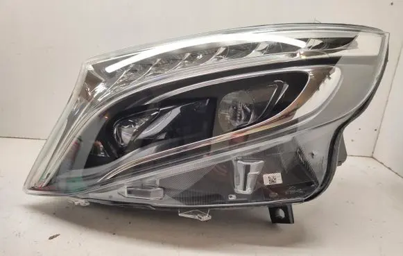 Mercedes-Benz Vito Viano W447 Headlight/headlamp