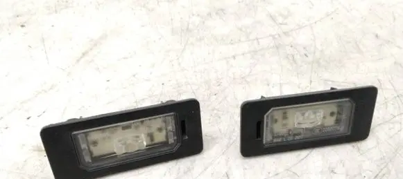 BMW X1 E84 Number plate light 7193293 124761127