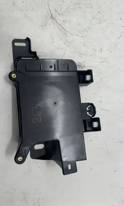 BMW 5 G30 G31 Other engine bay part 9348202