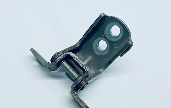 Nissan Micra Front door lower hinge 824211HB1A