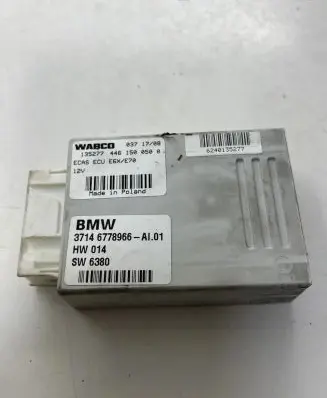 BMW X5 E70 Air suspension control unit module (rear) 6778966 135277 4461500500