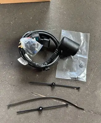 BMW 3 G20 G21 Tow bar electric socket 9883280