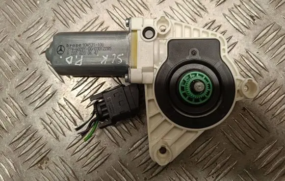 Mercedes-Benz SLK R172 Front door window regulator motor A2078200642 7746028100 934531100