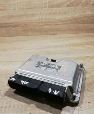 Audi A4 S4 B5 8D Engine control unit/module ECU 038906019fp 0281010729