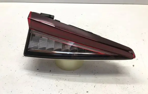 Skoda Elroq Tailgate rear/tail lights 5LJ945307A