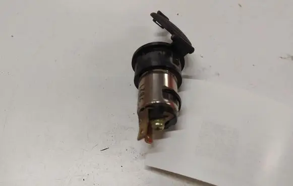 Opel Antara 12 V Socket (rear) 