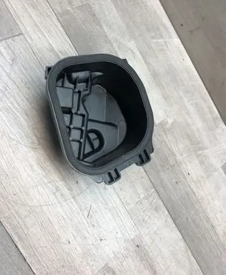 BMW 3 E90 E91 Headlight/headlamp dust cover 209GF