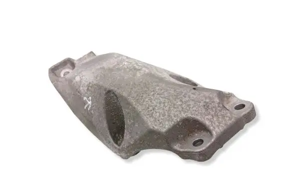 BMW 3 F30 F35 F31 Engine mounting bracket 6861401