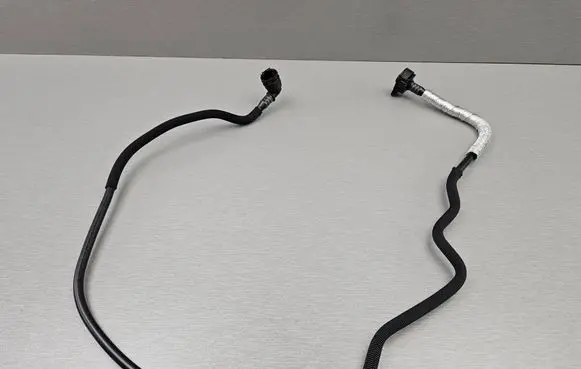 BMW 2 F46 Engine coolant pipe/hose 8580479 17128580479