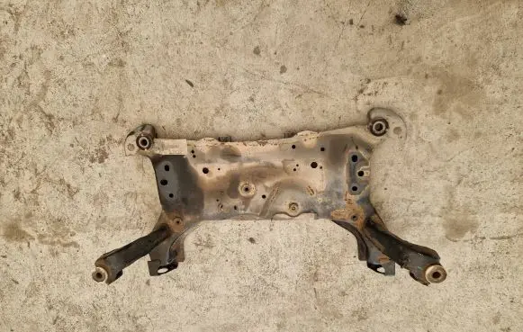 Ford Grand C-MAX Front subframe
