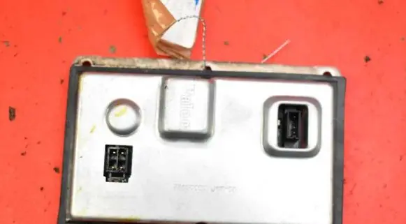 Peugeot 607 Voltage converter/converter module 89035114