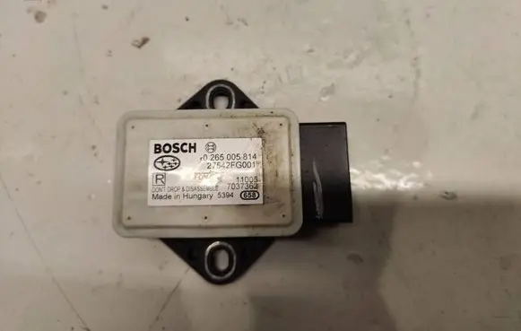 Subaru Forester SH ESP acceleration yaw rate sensor 0265005814 7037362
