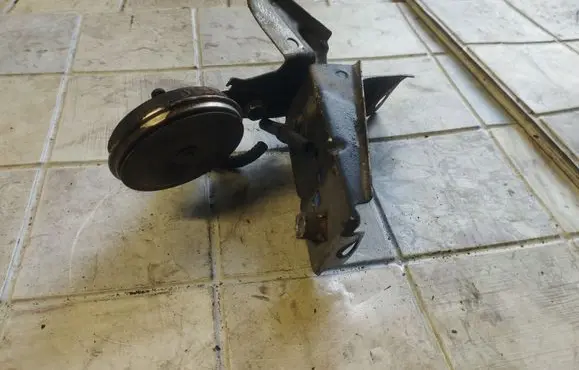 Honda CR-V Horn signal UCL202