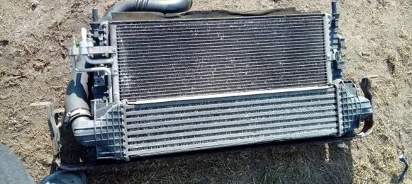 Ford Focus Radiator set 