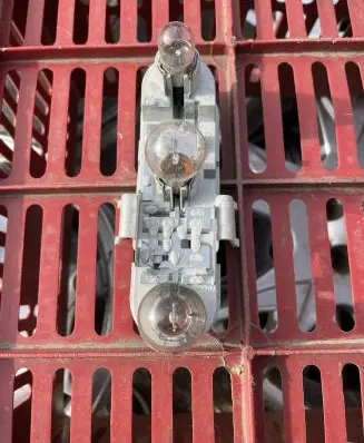 Volvo S40, V40 Tail light bulb cover holder 28562001