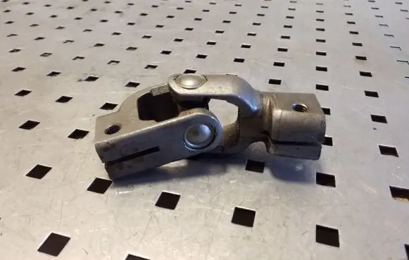 Toyota Corolla E120 E130 Steering column universal joint