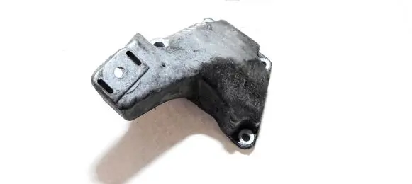 Audi A6 S6 C5 4B Engine mounting bracket 8d0199307g