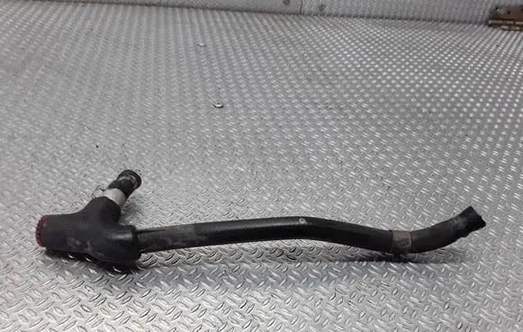 Nissan Primera Engine coolant pipe/hose