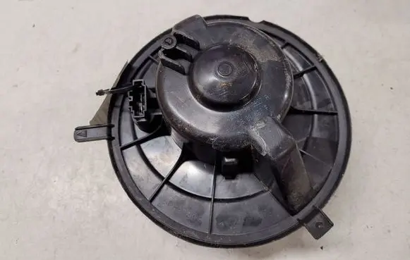 Volkswagen Golf V Heater fan/blower 1K2819015A