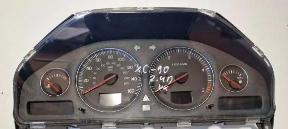 Volvo XC90 Speedometer (instrument cluster) 30746111 8602891 69594850T
