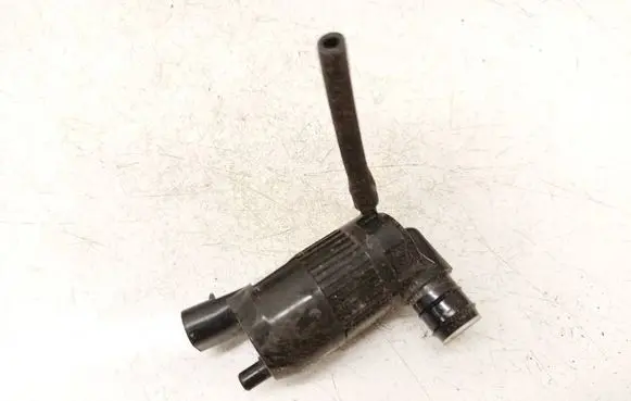 Tesla Model S Windscreen/windshield washer pump PUM815755